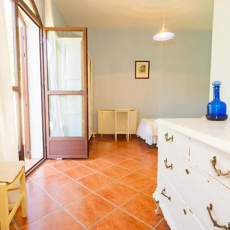 Guest house Cubo's La Cimada 3 Bed&breakfast