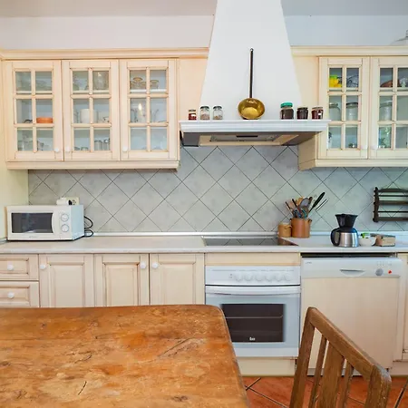 Guest house Cubo's La Cimada 3 Bed&breakfast *